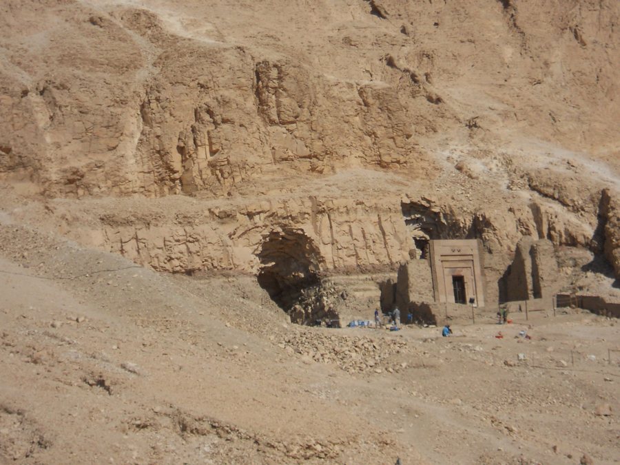 Felsgrab im Tal der Könige bei Luxor