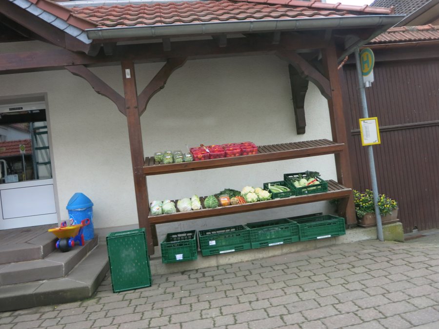 Gemüse auf einem Marktstand in Diedorf